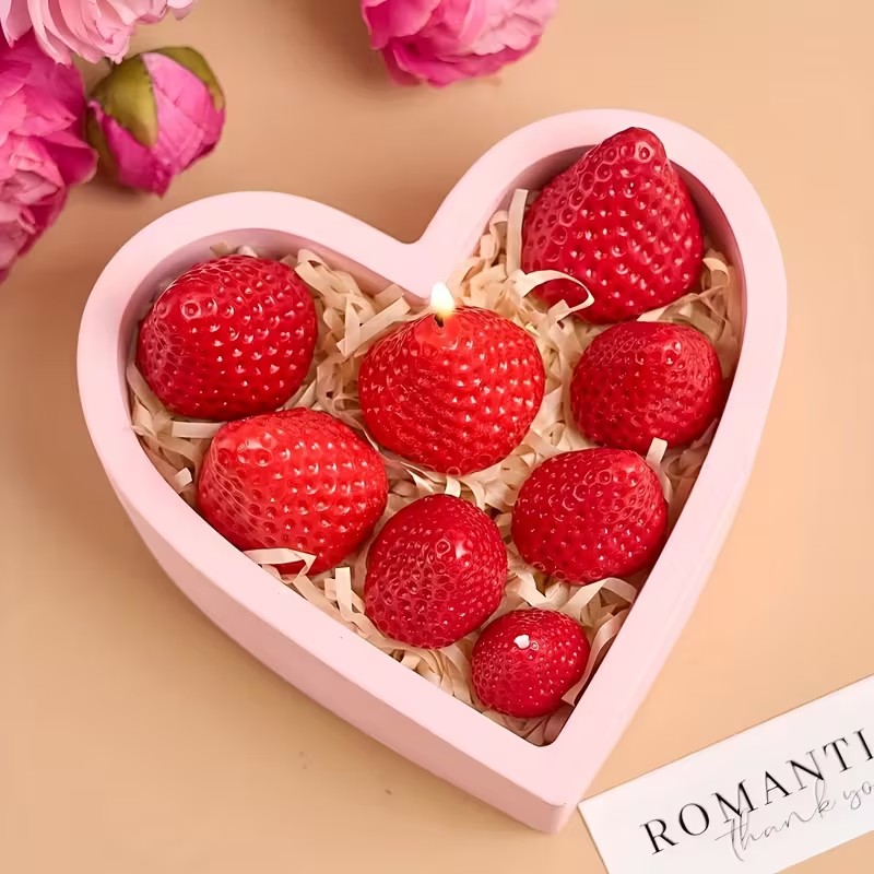 Strawberry Silicone Candle Mol - Soap Making Party recensione e prezzo