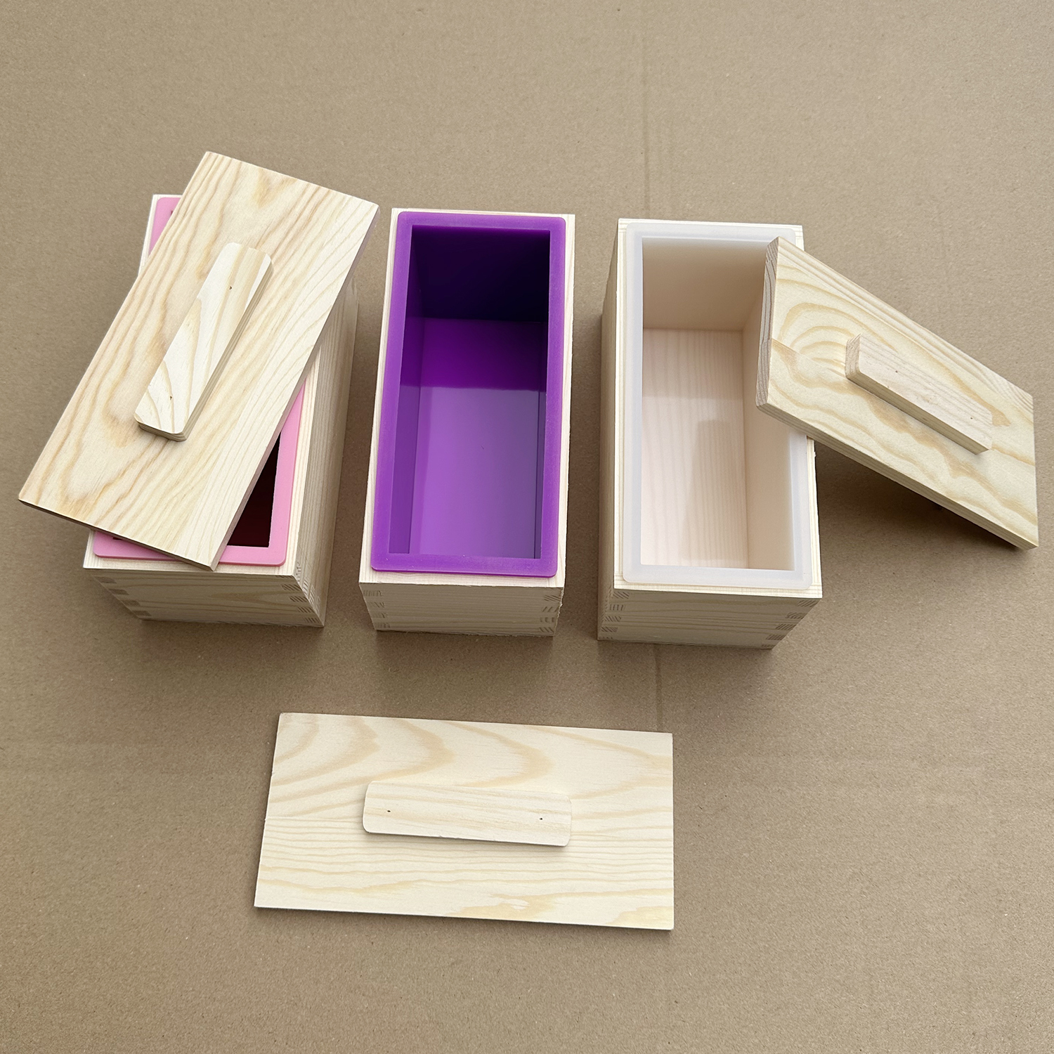 Rectangle Wooden Box Soap Mold - Soap Making Books recensione e prezzo