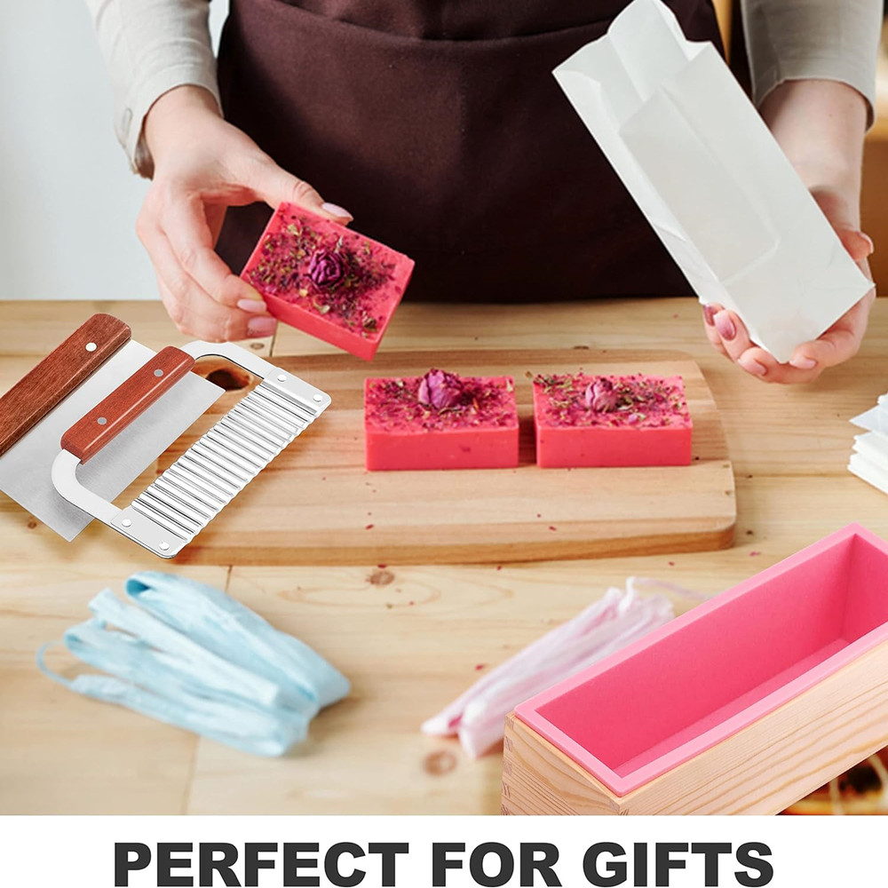 1.2L Silicone Soap Molds Kit 4 - Soap Making Books recensione e prezzo